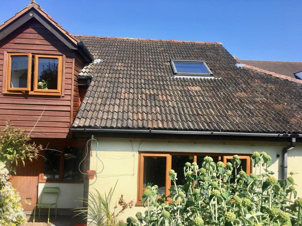 Holiday home Secret Garden Exeter